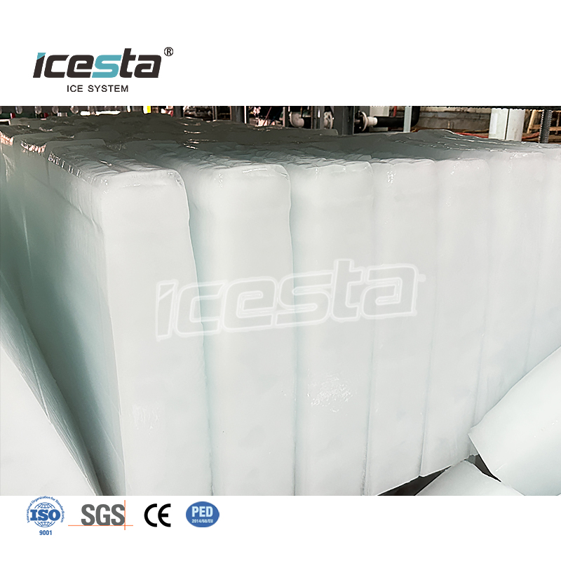 Máquina industrial para fabricar bloques de hielo ICESTA, capacidad total 120T (30T×3+15T×2) Enfriamiento y descongelación por agua, 35 kg/70 kg por bloque para fábrica de hielo